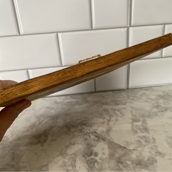 Vintage-Inspired Spotted Songbird Wall Art with Nest - Picture 6 of 10